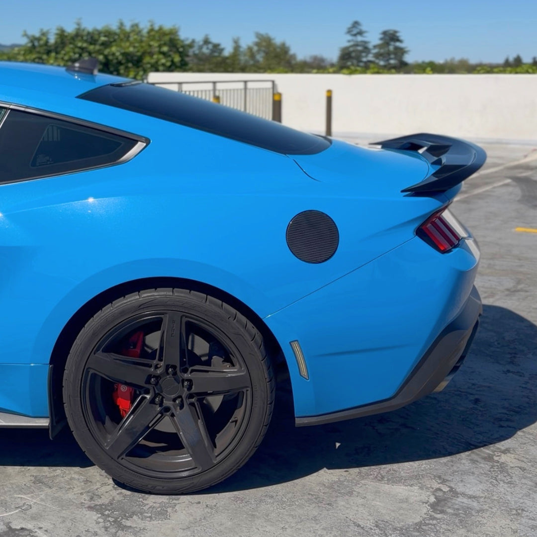 2024+ Mustang Carbon Fiber Gas Cap Overlay