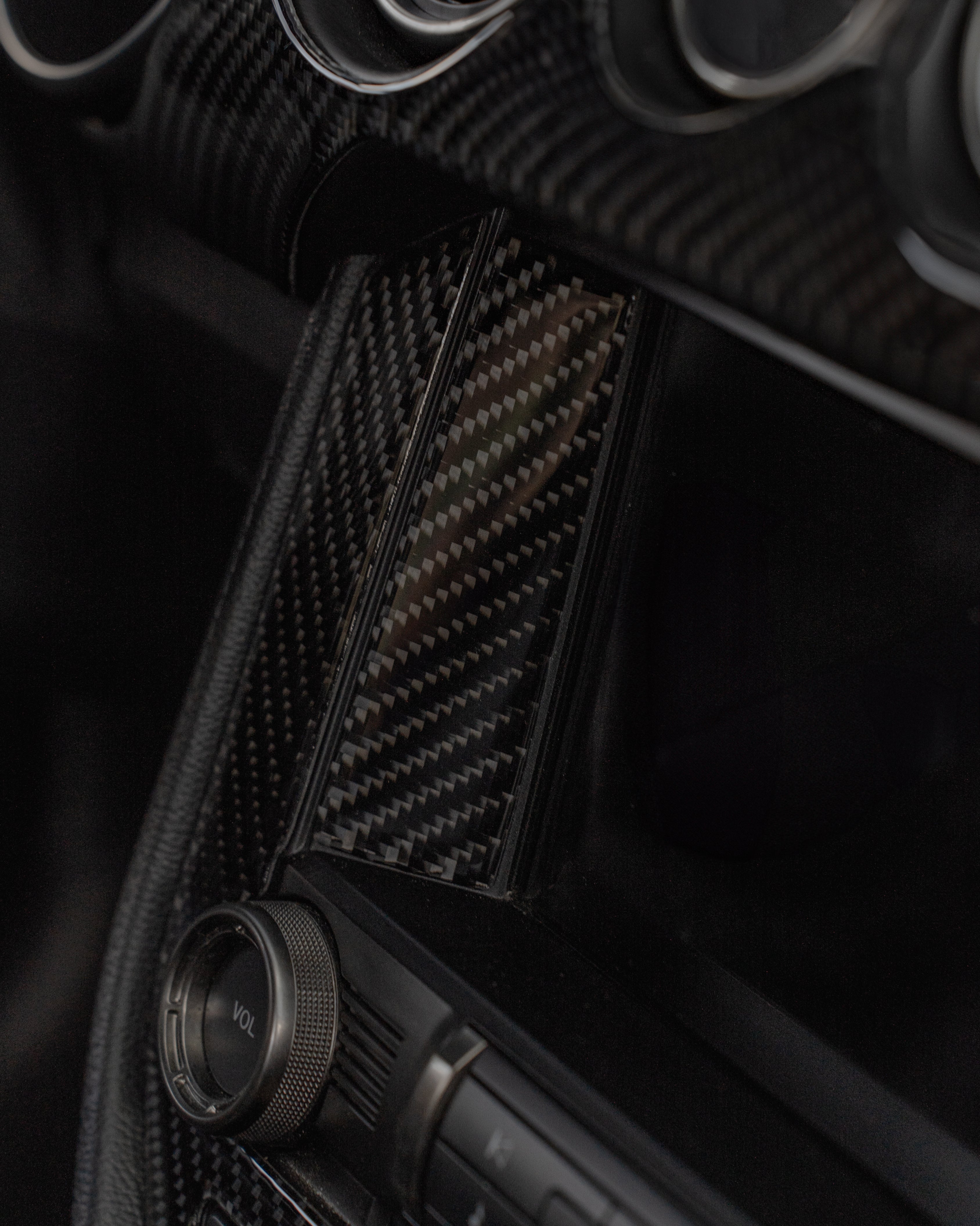 2015+ Mustang Carbon Fiber Infotainment Overlay