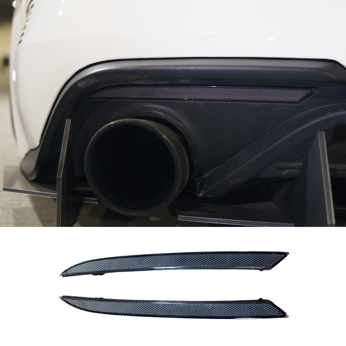 2018+ Mustang Rear Reflectors